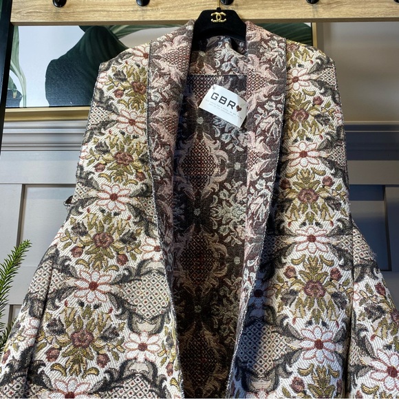 Boho GBR Floral Medallion textured patterned upholstery fabric Vest - Picture 5 of 15